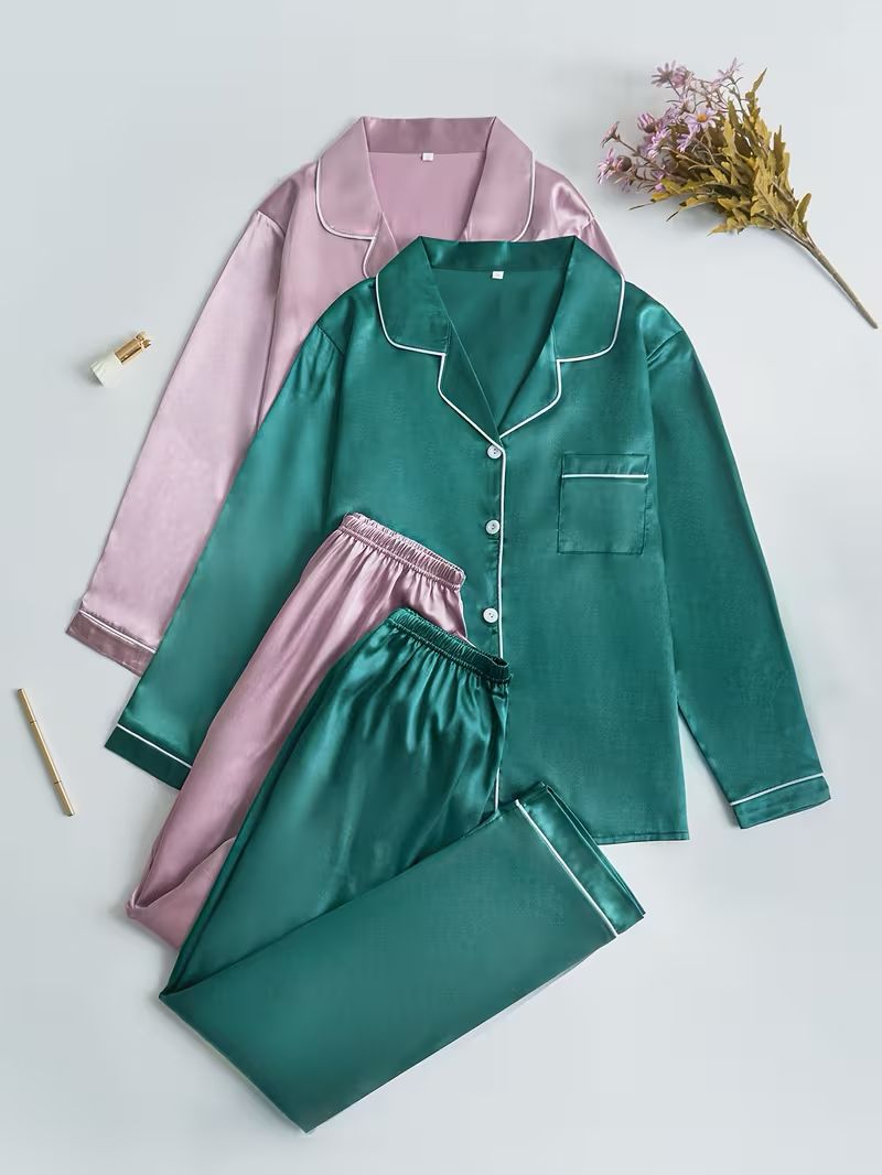 4-Piece Satin Lounge Set – Dual-Tone Satin Pajama Set – Long Sleeve Button Pajamas (Purple / Green)